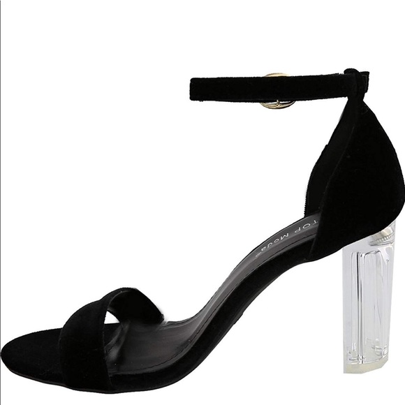 TOP Moda Shoes - 🆕‼️ Strappy black heels 🖤